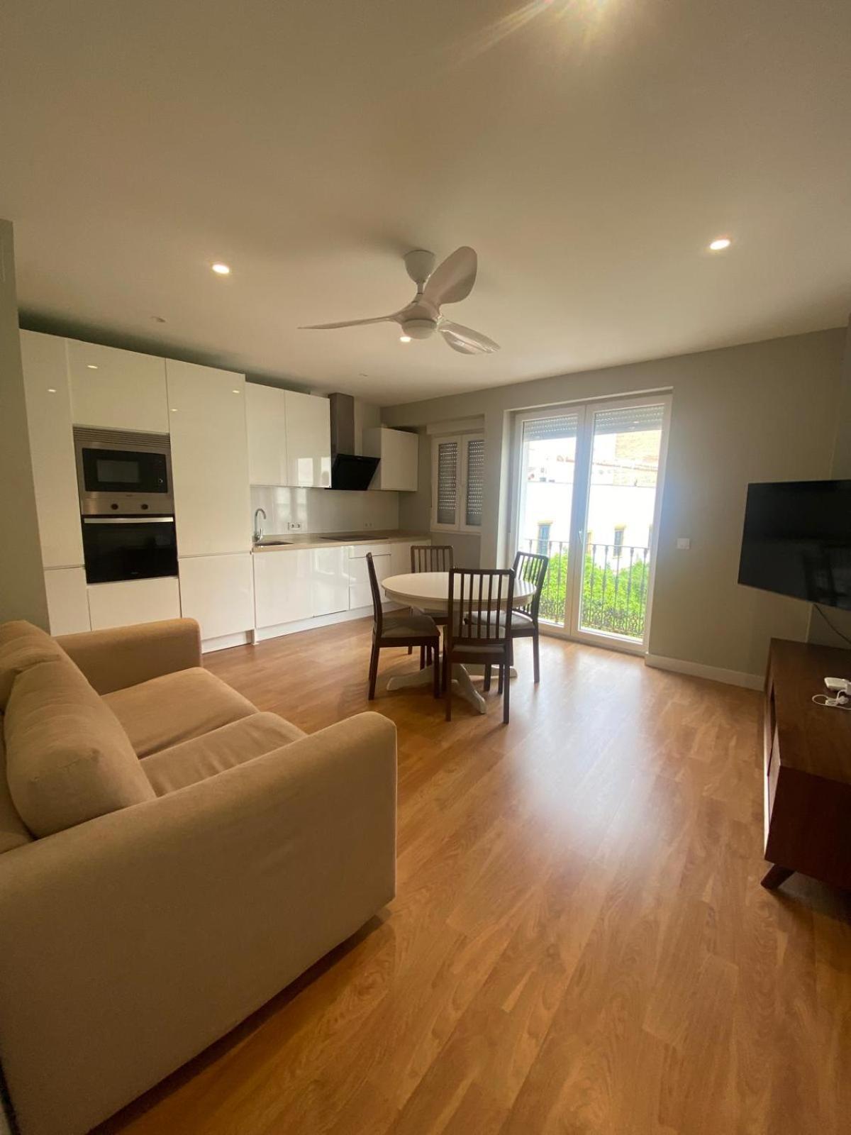 Апартаменты Deluxe Central Dolores De Nuestra Sra Севилья Экстерьер фото